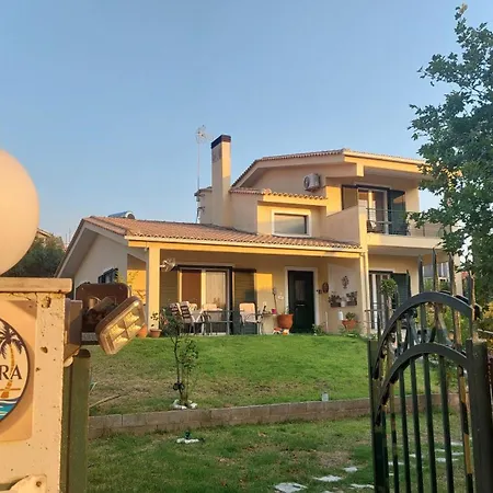 Alexandra Rio Patra Villa