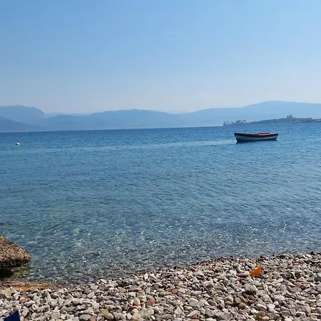 Alexandra Rio Patra Villa *