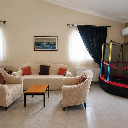 Alexandra Rio Patra Villa Ájosz Vaszíliosz